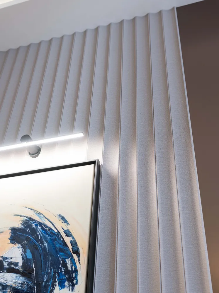 Vörösmarty – ribbed wall panel detail